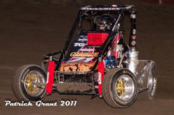 Cody throwing it sideways in a heat race in Hanford, California. Photo by Patrick Grant.