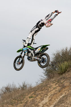 Cantrell practicing a Cliffhanger at his Southern California training grounds.