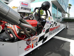 Frank Hawley's Dragster Adventure offers enthusiasts an opportunity to drive a dragster