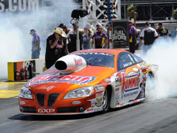 The truth is, there is added performance with the K&N Pro Stock composite scoop.