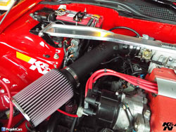 This 1992 Honda Civic is equipped with K&N air intake 63-1017