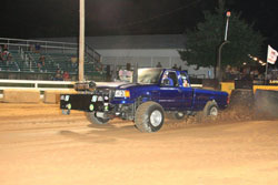 Jonathan Payne's 2005 Ford Ranger with a 485 cubic inch big block won The Battle of the Bluegrass Pulling Series event with a 291.56 foot pull.