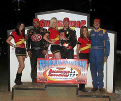 The two-time Knoxville 360 Nationals Champion kicked off his 2012 Australia tour with two wins and a third place.